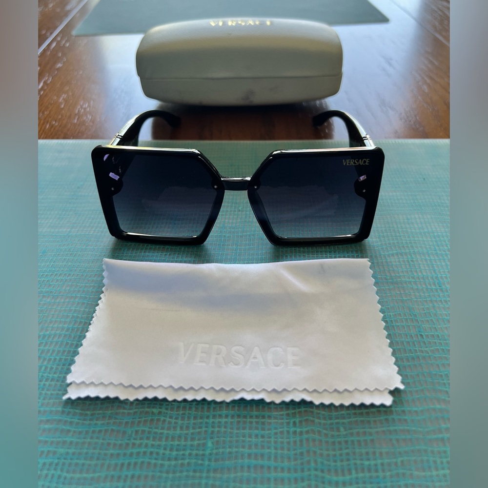 VERSACE Sunglasses w/Case
